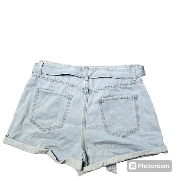 Forever 21 Denim Cuffed Belt Shorts - Picture 6 of 7